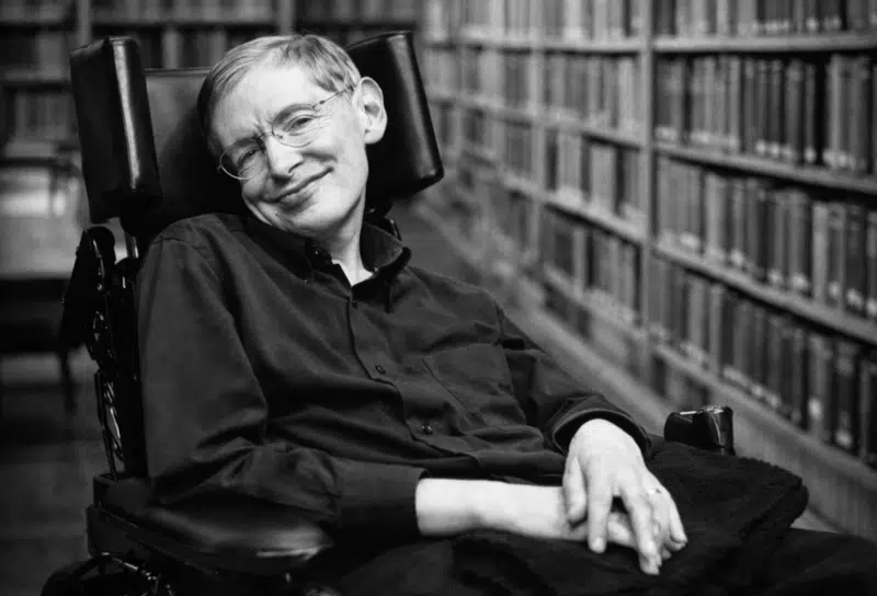 Stephen Hawking's IQ estimate